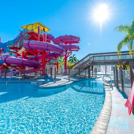 Ramada By Wyndham Flamingo Water Park Hotell Kissimmee Exteriör bild